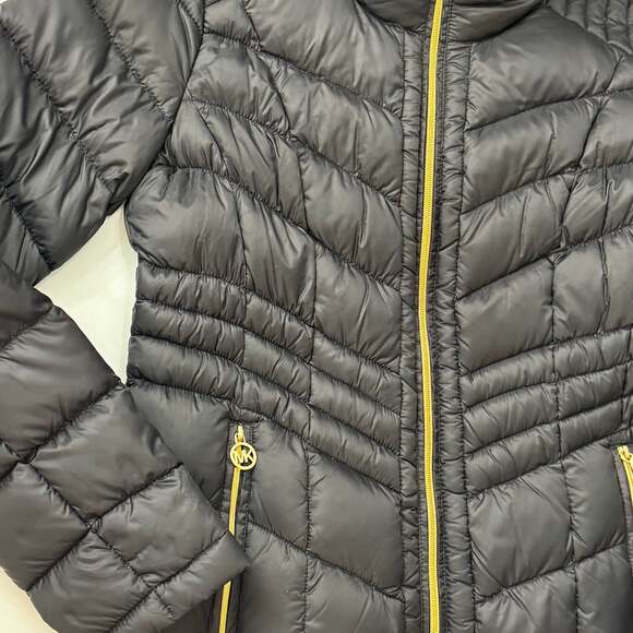 Michael Kors Packable Down Fill Puffer Jacket - Picture 4 of 9